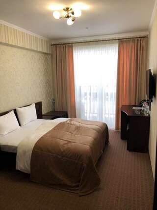 Отель Rooms in Kasimir resort hotel Буковель Стандартный двухместный номер с 1 кроватью-2